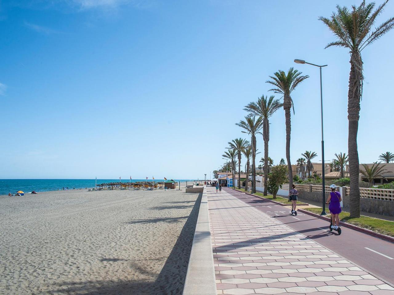 Pierre & Vacances Almeria Рокетас-де-Мар Экстерьер фото